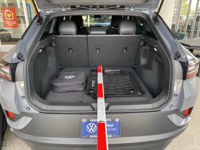 2023 Volkswagen ID.4 Pro