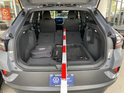 2023 Volkswagen ID.4 Pro