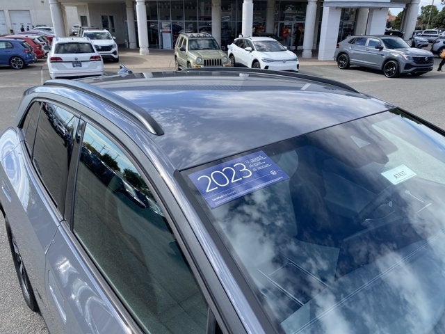 2023 Volkswagen ID.4 Pro