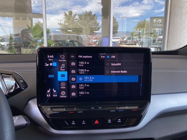 2023 Volkswagen ID.4 Pro