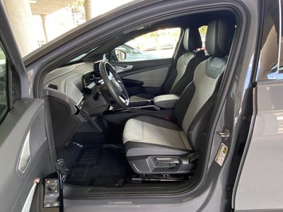 2023 Volkswagen ID.4 Pro