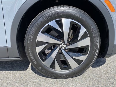 2023 Volkswagen ID.4 Pro