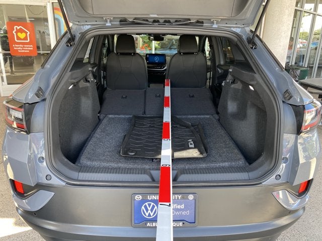 2023 Volkswagen ID.4 Pro
