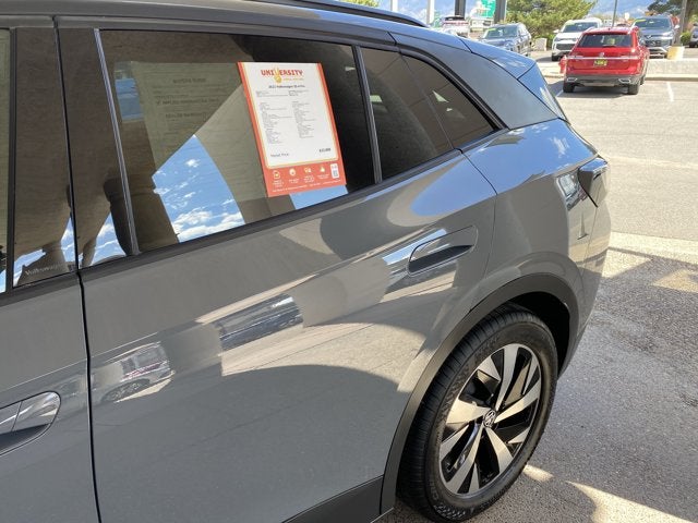 2023 Volkswagen ID.4 Pro