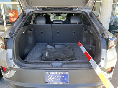 2023 Volkswagen ID.4 Pro