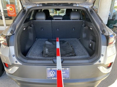 2023 Volkswagen ID.4 Pro