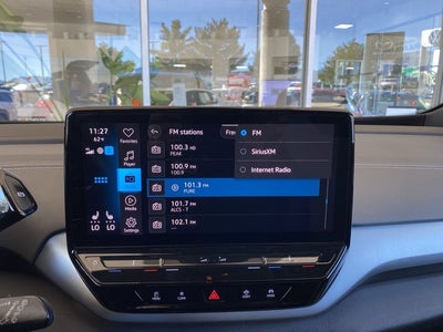 2023 Volkswagen ID.4 Pro