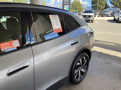 2023 Volkswagen ID.4 Pro