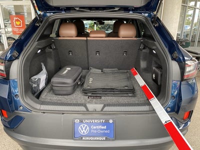 2023 Volkswagen ID.4 Pro