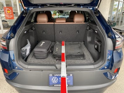 2023 Volkswagen ID.4 Pro