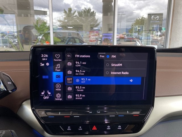 2023 Volkswagen ID.4 Pro