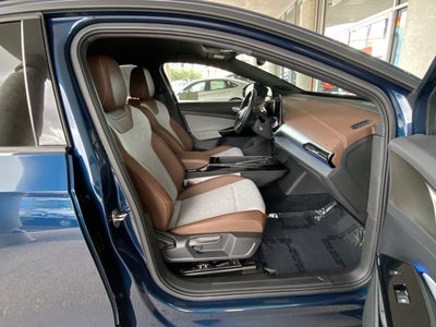 2023 Volkswagen ID.4 Pro