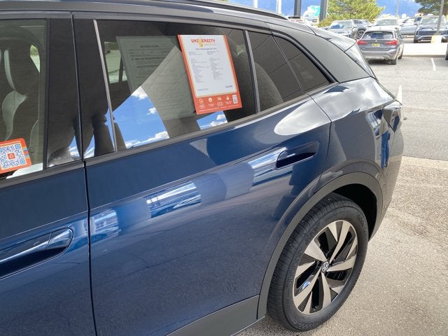 2023 Volkswagen ID.4 Pro