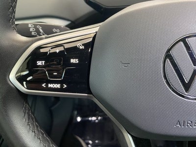 2023 Volkswagen ID.4 Pro
