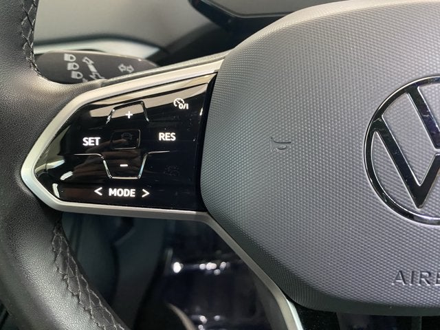 2023 Volkswagen ID.4 Pro