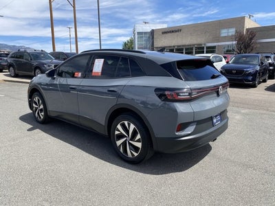 2023 Volkswagen ID.4 Pro