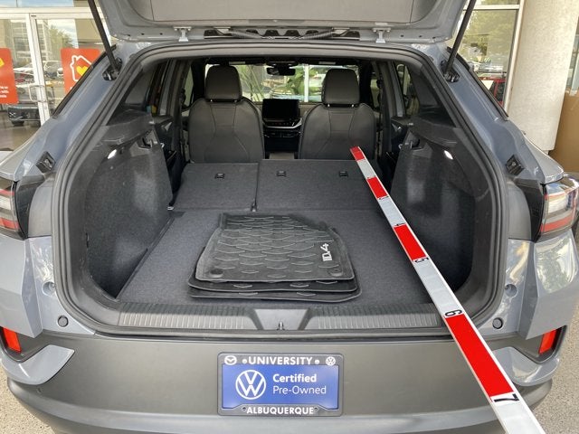 2023 Volkswagen ID.4 Pro