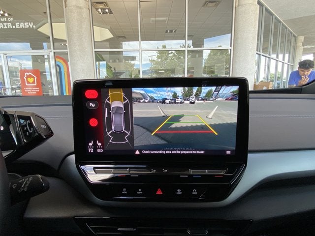 2023 Volkswagen ID.4 Pro
