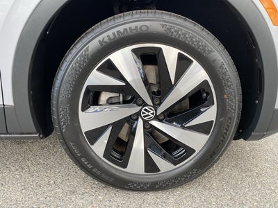 2023 Volkswagen ID.4 Pro