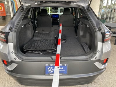 2023 Volkswagen ID.4 Pro