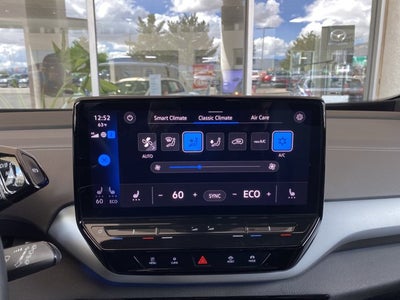 2023 Volkswagen ID.4 Pro