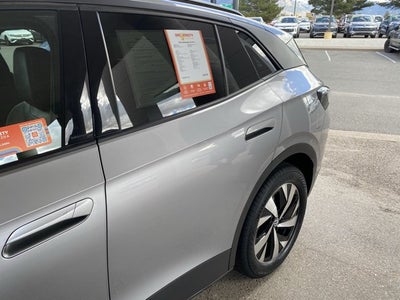 2023 Volkswagen ID.4 Pro