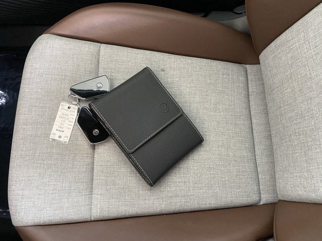 2025 Volkswagen ID.4 Pro