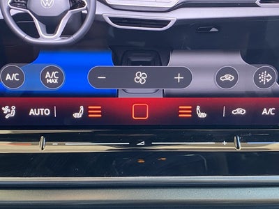 2024 Volkswagen ID.4 Pro