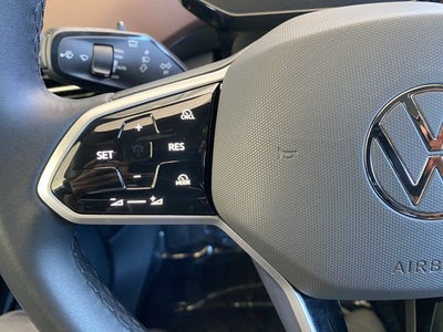 2024 Volkswagen ID.4 Pro