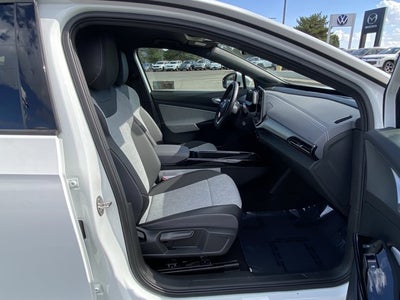 2025 Volkswagen ID.4 Pro