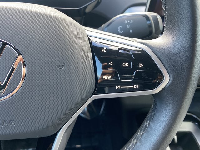 2025 Volkswagen ID.4 Pro