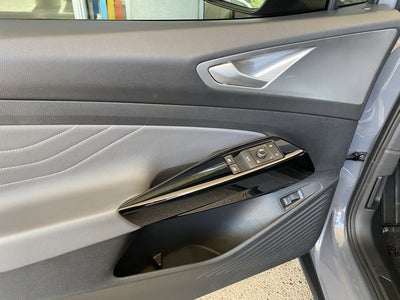 2023 Volkswagen ID.4 S
