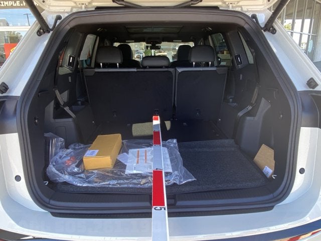 2027 Volkswagen Atlas SEL Premium R-Line