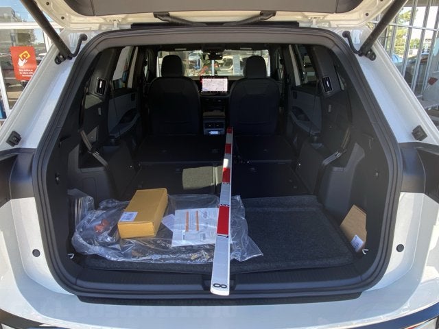 2027 Volkswagen Atlas SEL Premium R-Line