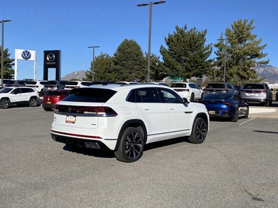 2026 Volkswagen Atlas Cross Sport 2.0T SEL Premium R-Line