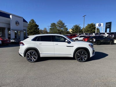 2026 Volkswagen Atlas Cross Sport 2.0T SEL Premium R-Line