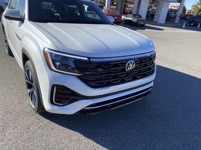 2026 Volkswagen Atlas Cross Sport 2.0T SEL Premium R-Line