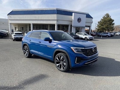 2025 Volkswagen Atlas Cross Sport 2.0T SEL Premium R-Line