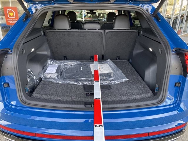 2025 Volkswagen Atlas Cross Sport 2.0T SEL Premium R-Line