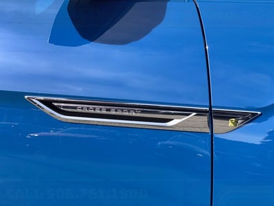 2025 Volkswagen Atlas Cross Sport 2.0T SEL Premium R-Line