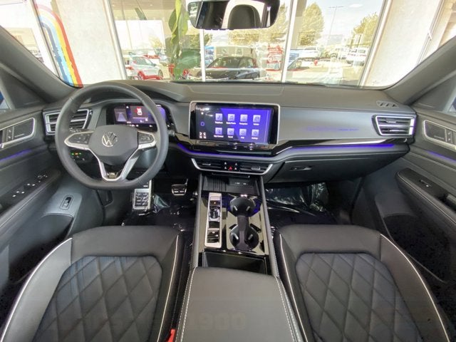 2025 Volkswagen Atlas Cross Sport 2.0T SEL Premium R-Line