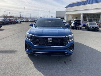 2025 Volkswagen Atlas Cross Sport 2.0T SEL Premium R-Line
