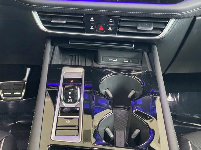 2025 Volkswagen Atlas Cross Sport 2.0T SEL Premium R-Line