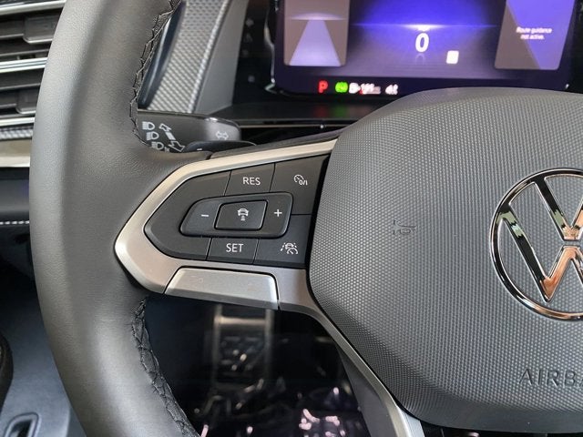 2025 Volkswagen Atlas Cross Sport 2.0T SEL Premium R-Line