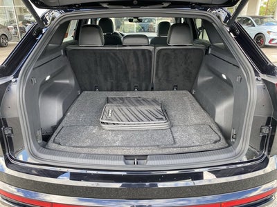 2024 Volkswagen Atlas Cross Sport 2.0T SEL Premium R-Line
