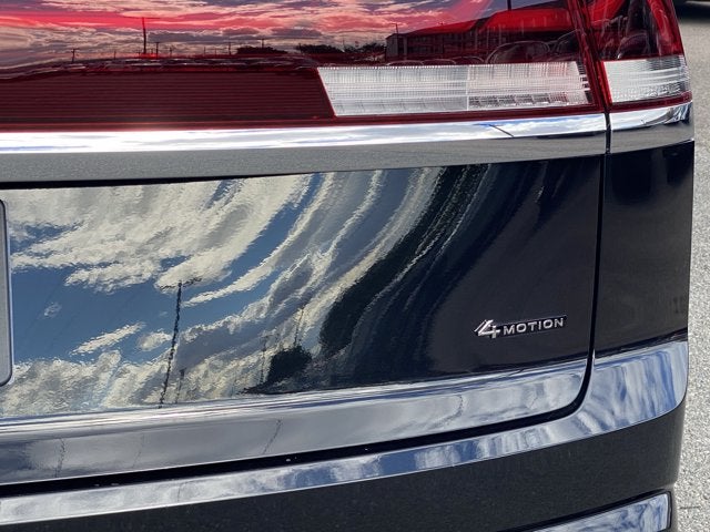 2024 Volkswagen Atlas Cross Sport 2.0T SEL Premium R-Line