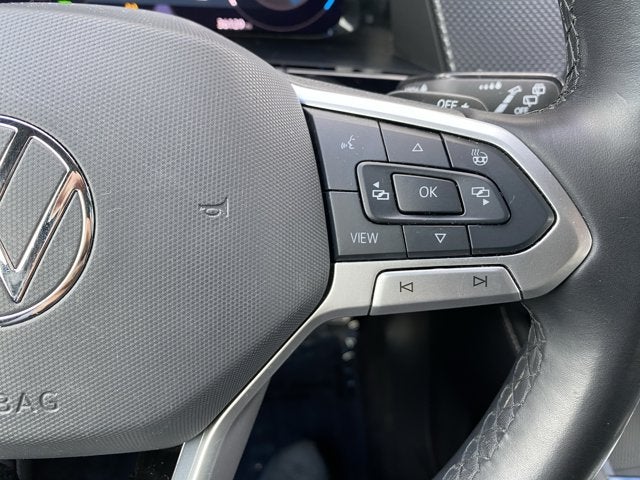 2024 Volkswagen Atlas Cross Sport 2.0T SEL Premium R-Line