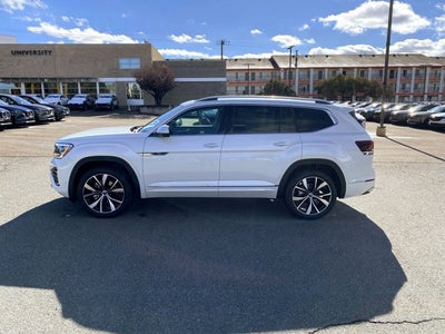 2026 Volkswagen Atlas 2.0T SEL Premium R-Line