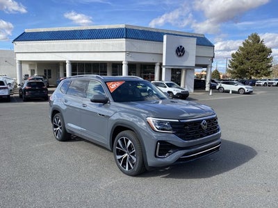 2026 Volkswagen Atlas 2.0T SEL Premium R-Line