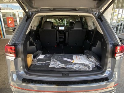 2026 Volkswagen Atlas 2.0T SEL Premium R-Line